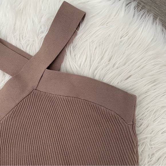 Aritzia Babaton Sculpt Knit Criss Cross Tank - Picture 2 of 3